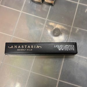 Anastasia Beverly Hills liquid lipstick color: naked brand new